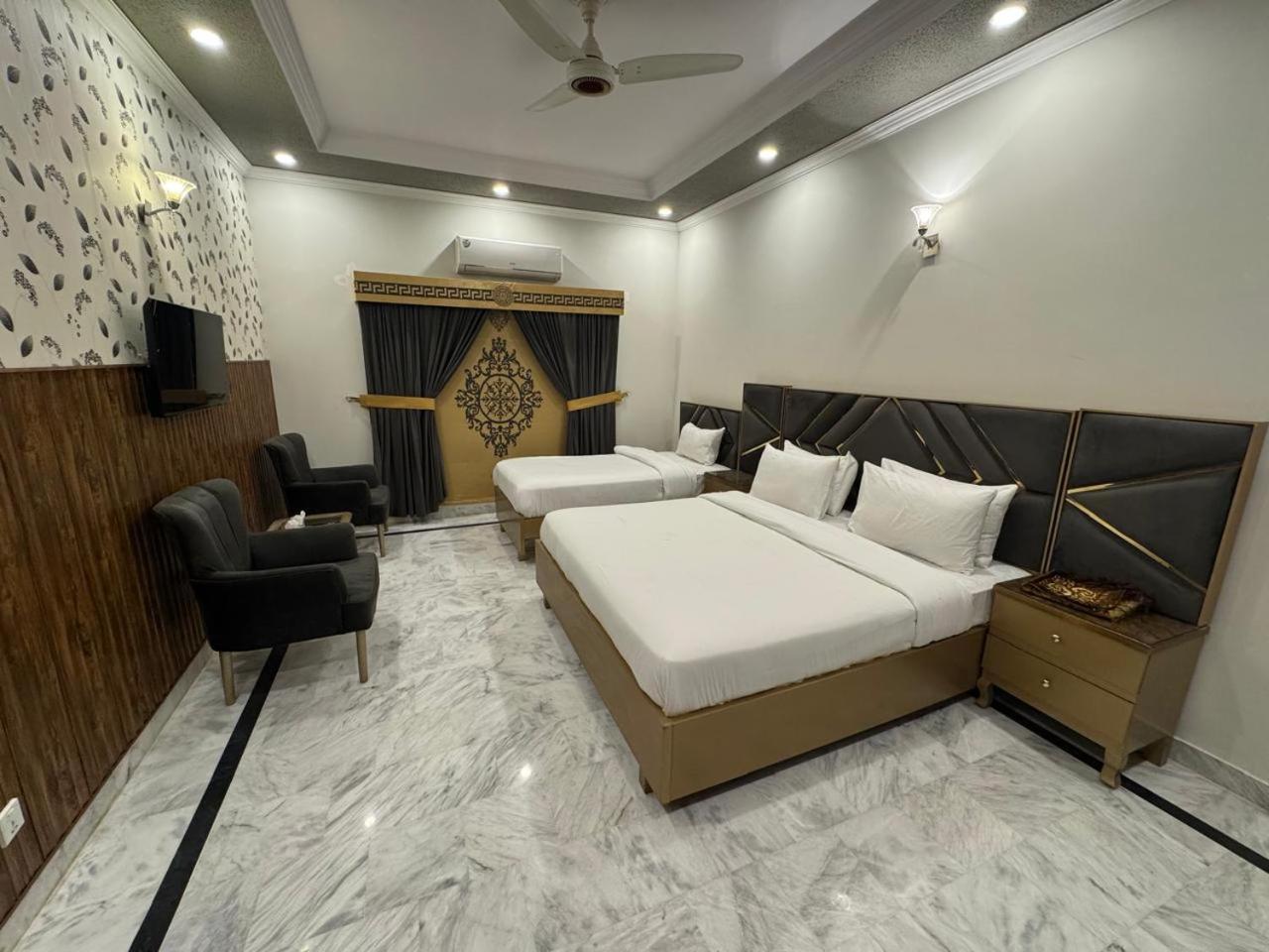 Clifton Royal Family Guest House Islamabad Exterior photo