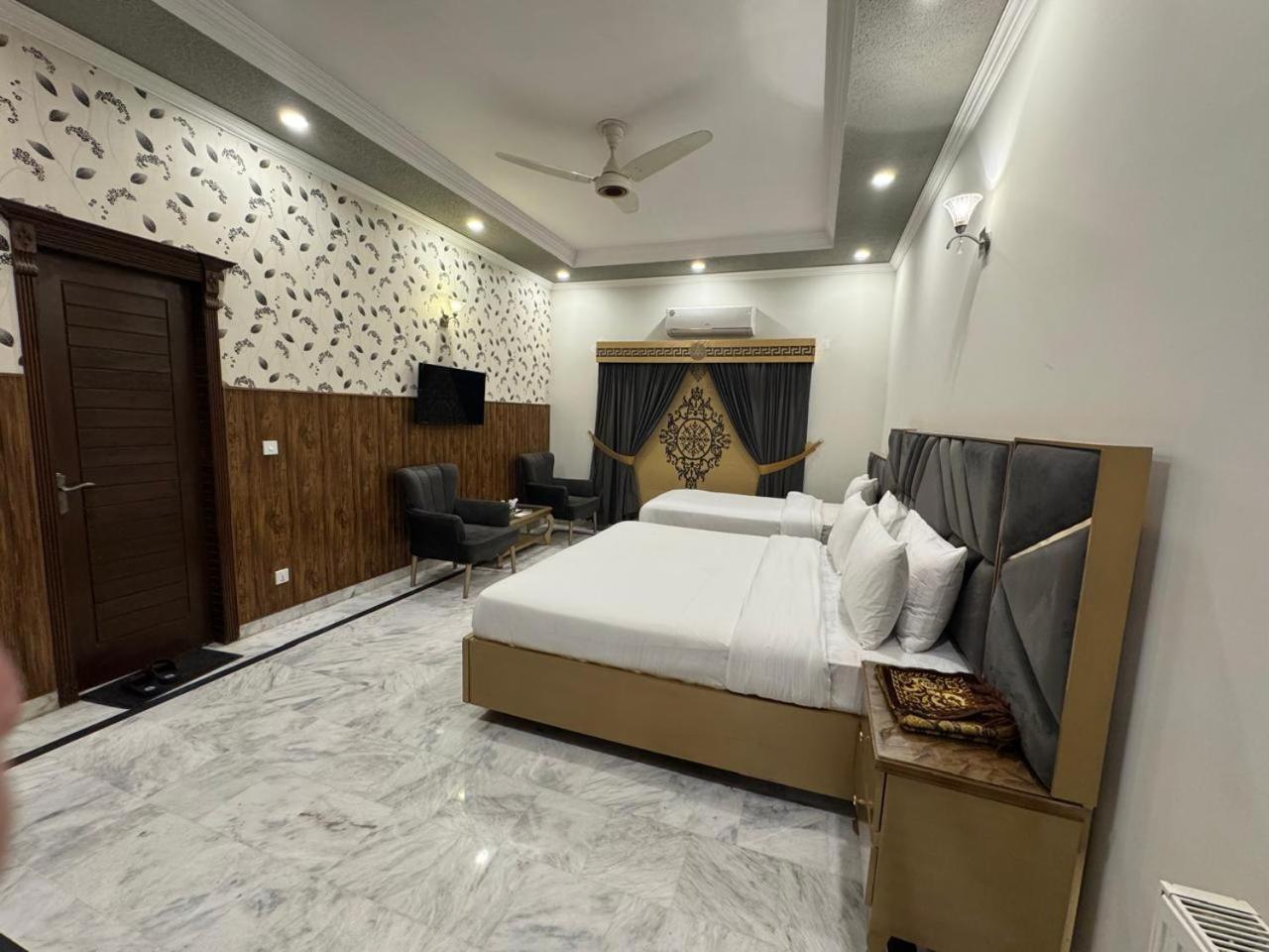 Clifton Royal Family Guest House Islamabad Exterior photo